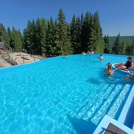 Appartement Sauberghaus 1 *